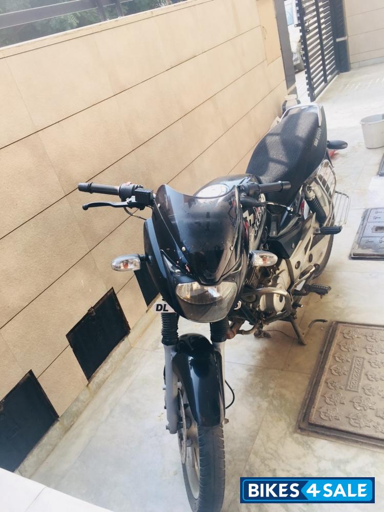 Black Bajaj Pulsar 150 DTSi