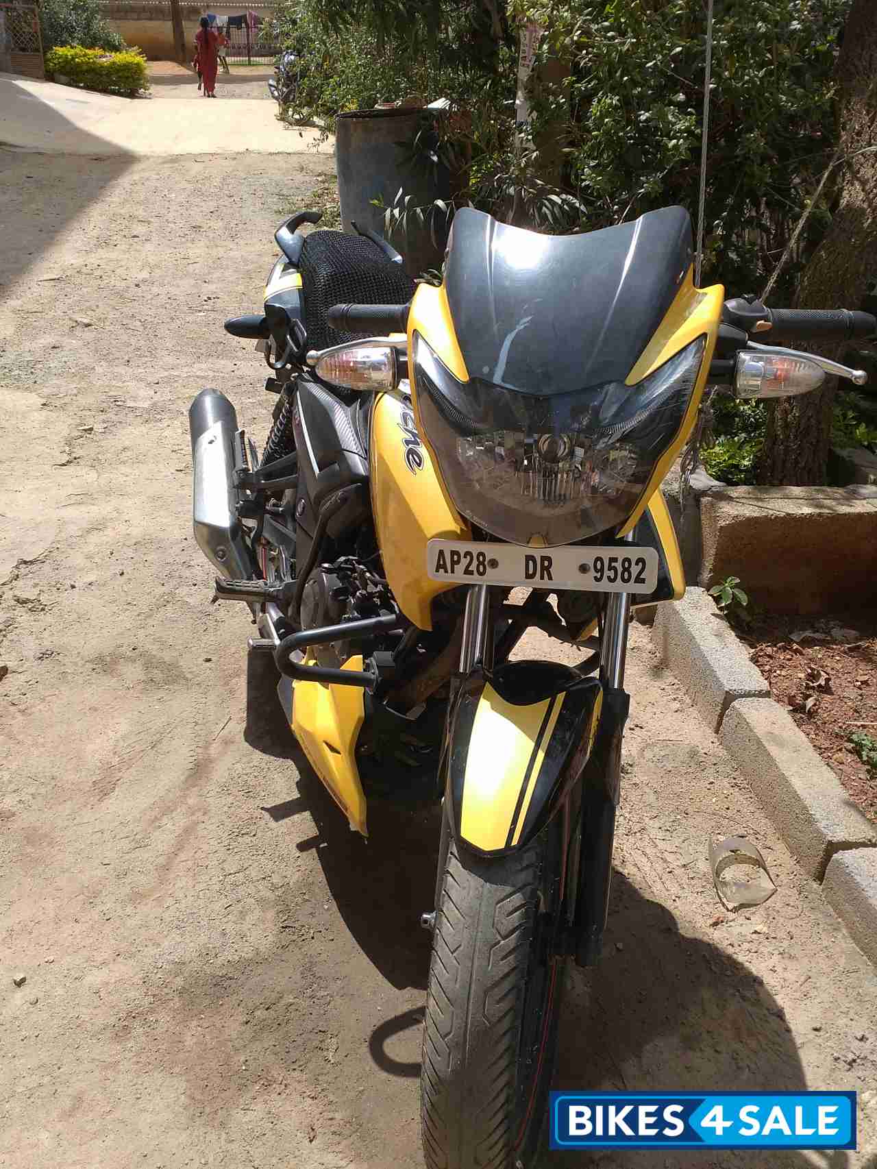TVS Apache RTR 160