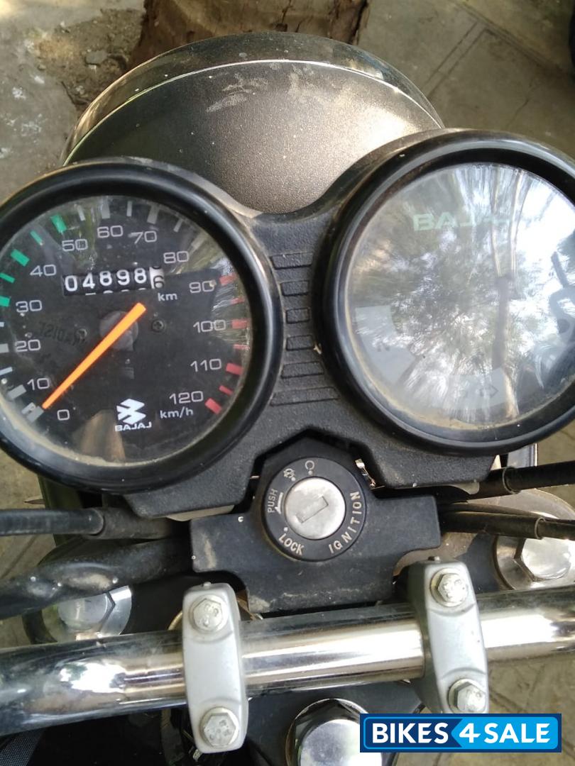 Black Bajaj CT 100