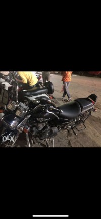 Black Royal Enfield Thunderbird 500
