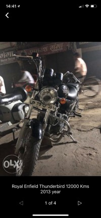 Black Royal Enfield Thunderbird 500