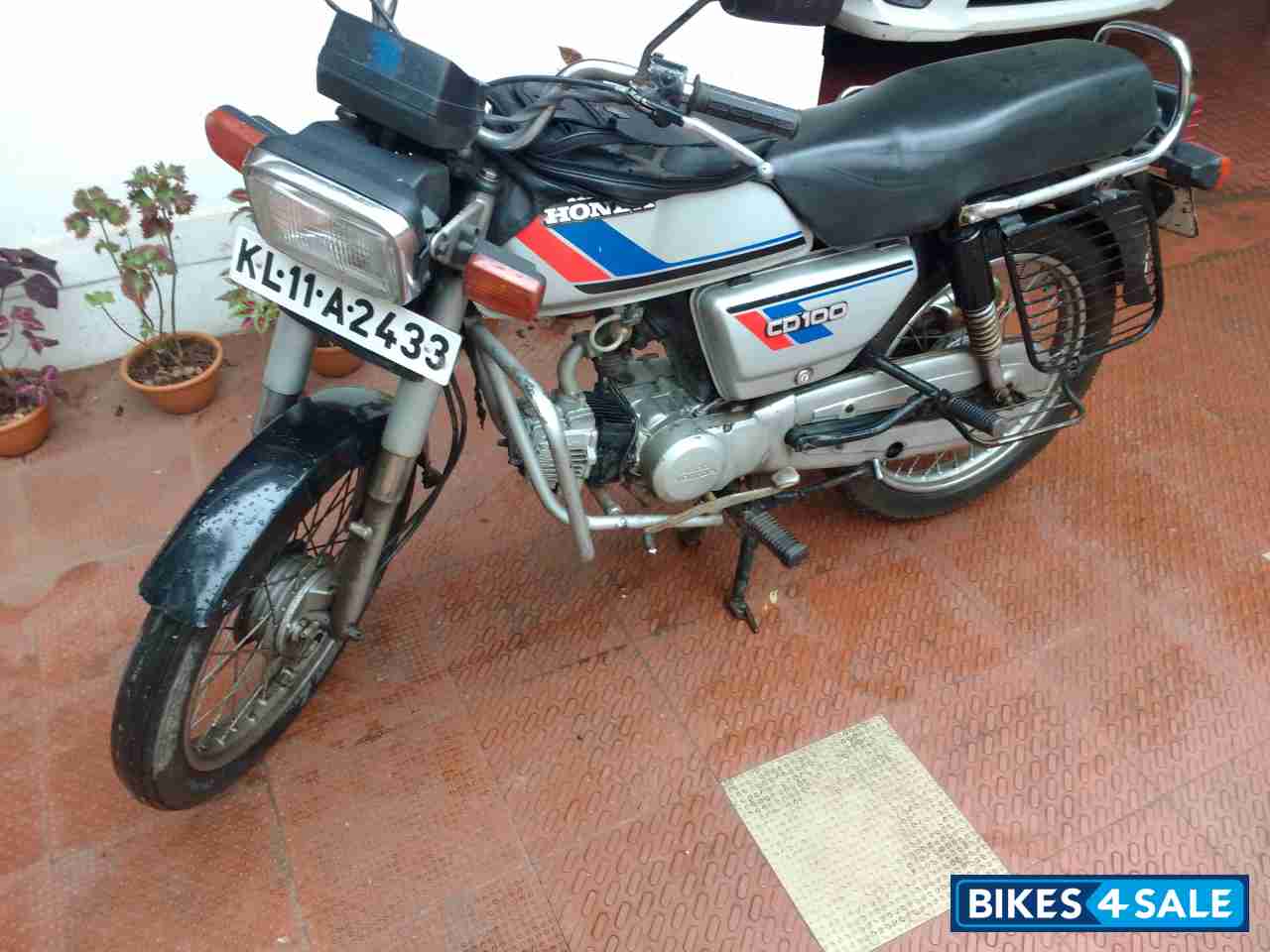 Used 1991 Model Hero Cd 100 For Sale In Kozhikode Id 16 Bikes4sale