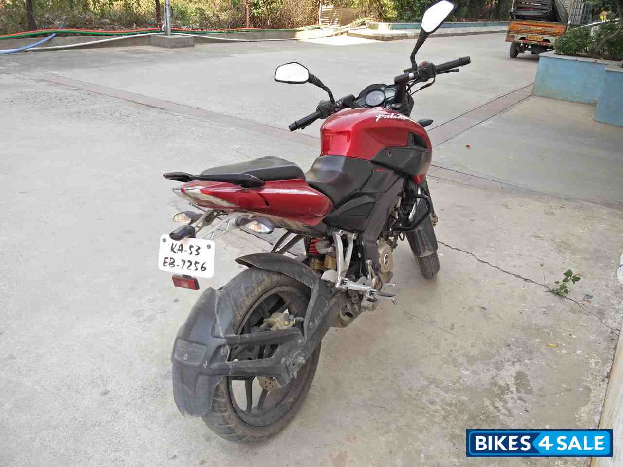 Bajaj Pulsar 200 NS