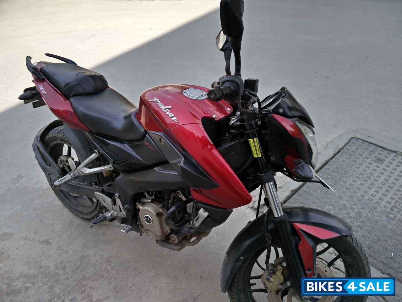Bajaj Pulsar 200 NS