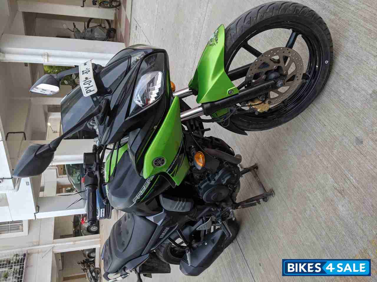 Black Green Yamaha Fazer Black Green Yamaha Fazer