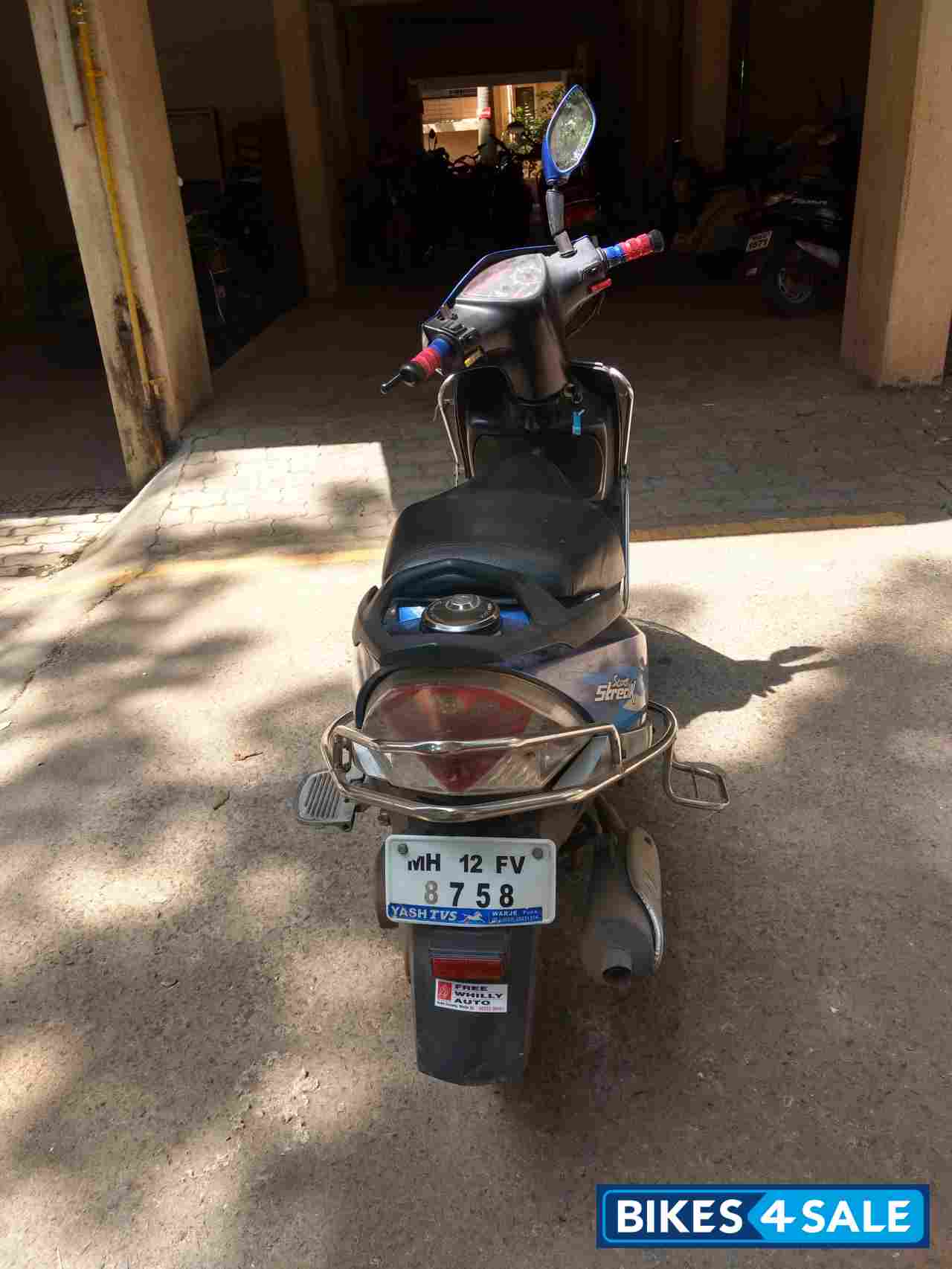 TVS Scooty Streak