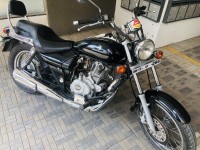 Bajaj Avenger 220 DTS-i