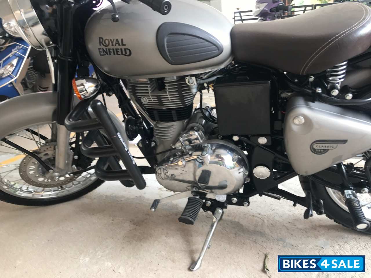 Royal Enfield Classic Gunmetal Grey