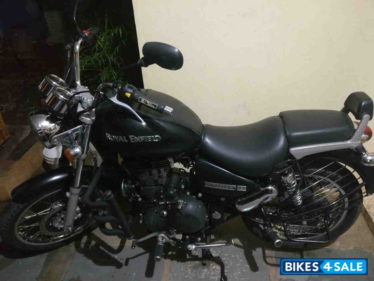 Stone Black Royal Enfield Thunderbird 350