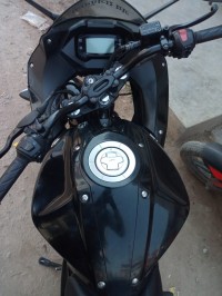 Black Suzuki Gixxer SF