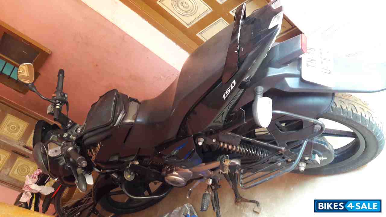 Black Bajaj Pulsar 150 DTSi