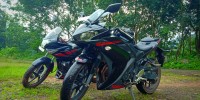 Black Yamaha YZF R3