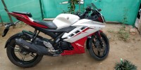 White And Red Yamaha YZF R15 V2
