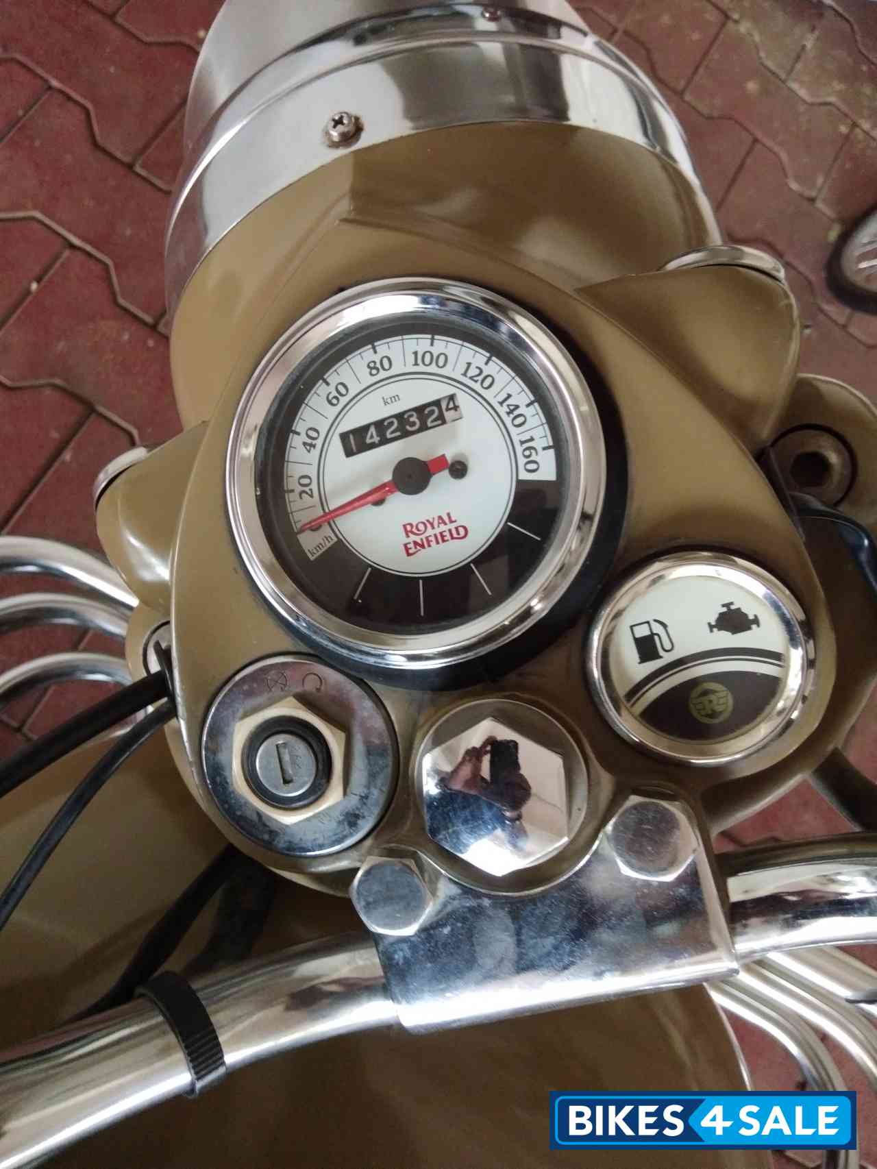 Royal Enfield Classic Desert Storm