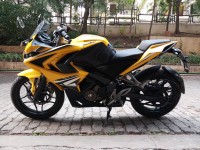 Yellow Bajaj Pulsar RS 200 ABS