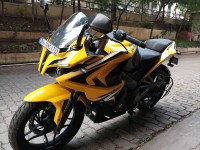 Yellow Bajaj Pulsar RS 200 ABS