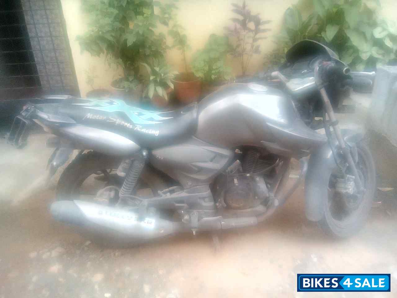 Grey TVS Apache RTR 160 Grey TVS Apache RTR 160