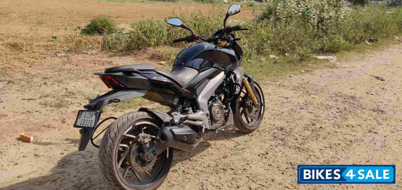 Bajaj Dominar 400 Disc