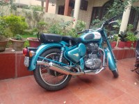 Green Royal Enfield Classic 500