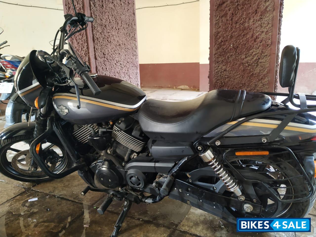 Paint Job Harley Davidson Street 750