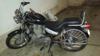 Black Royal Enfield Thunderbird 350