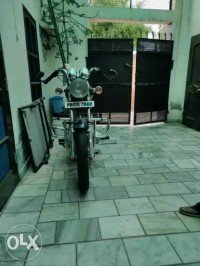 Royal Enfield Thunderbird