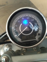 Golden Bajaj Avenger Cruise 220