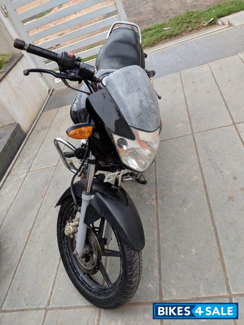 Black TVS Apache 150
