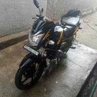 Yellow And Black TVS Victor Premium Edition