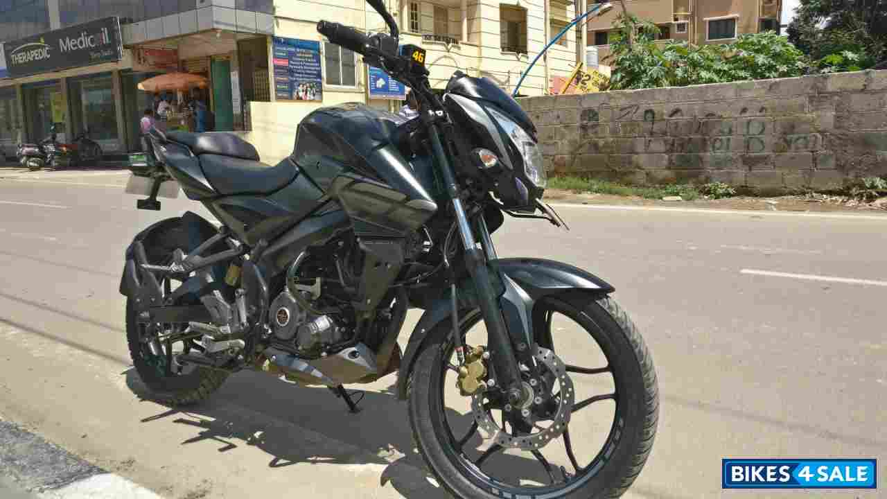 Grey Bajaj Pulsar NS 160