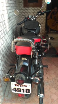 Black Royal Enfield Classic 350