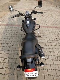 Bajaj Avenger Street 220