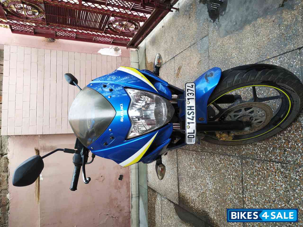 Suzuki Gixxer SF
