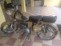 Royal Enfield Classic Desert Storm