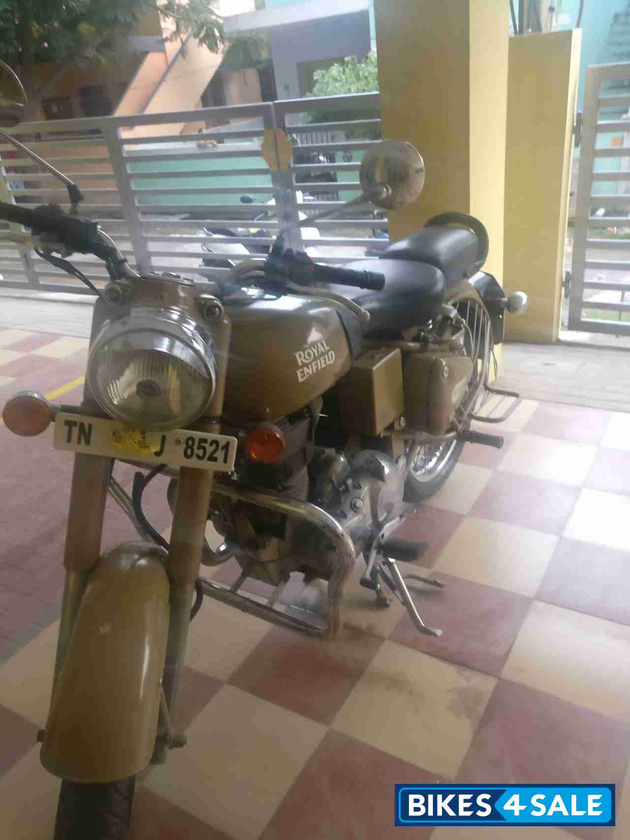 Royal Enfield Classic Desert Storm Royal Enfield Classic Desert Storm