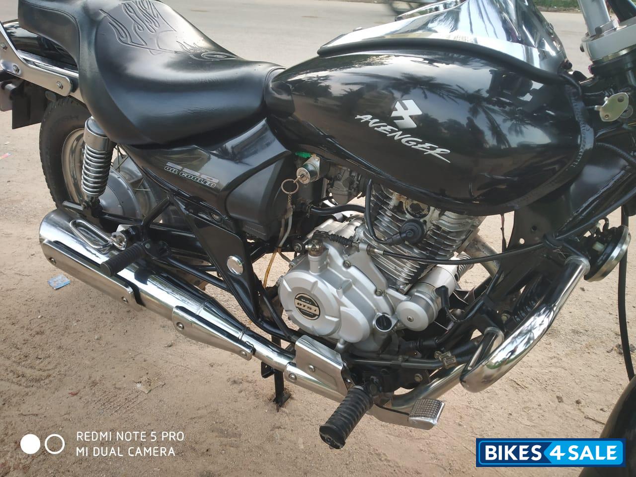 Bajaj Avenger Cruise 220 Bajaj Avenger Cruise 220