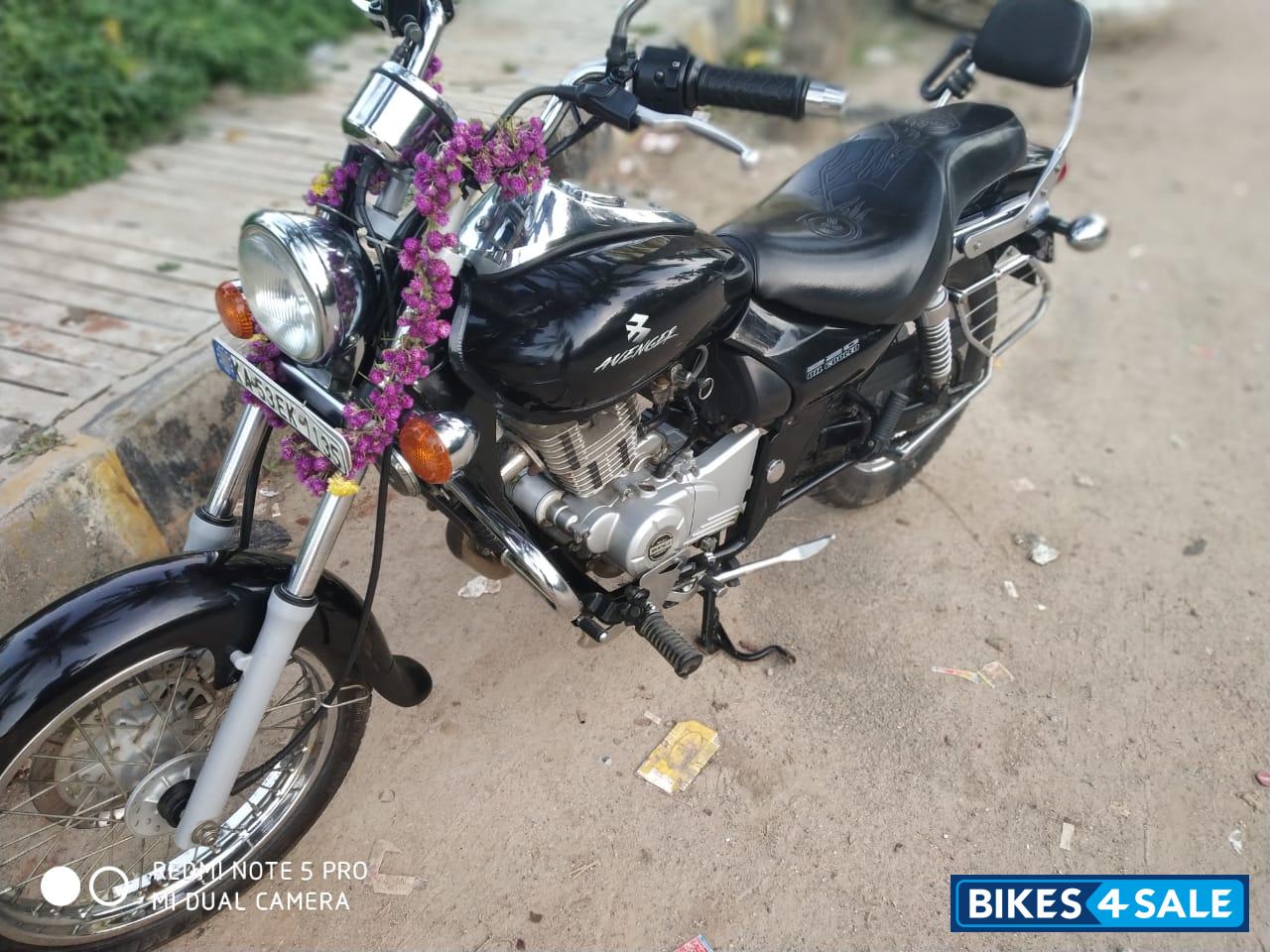 Bajaj Avenger Cruise 220 Bajaj Avenger Cruise 220