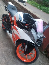 KTM RC 200 2017 Model