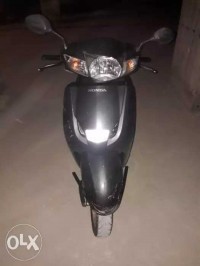 Grey Honda Activa