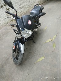 Black TVS Apache RTR 160