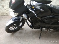 Black TVS Apache RTR 160