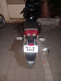 Bajaj Pulsar 220F