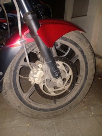 Bajaj Pulsar 220F