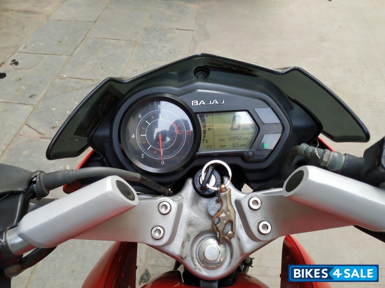 Bajaj Pulsar 135LS