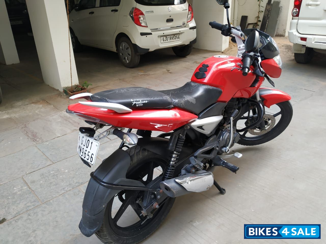 Bajaj Pulsar 135LS