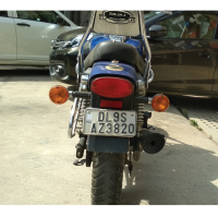 Bajaj Avenger 220 DTS-i