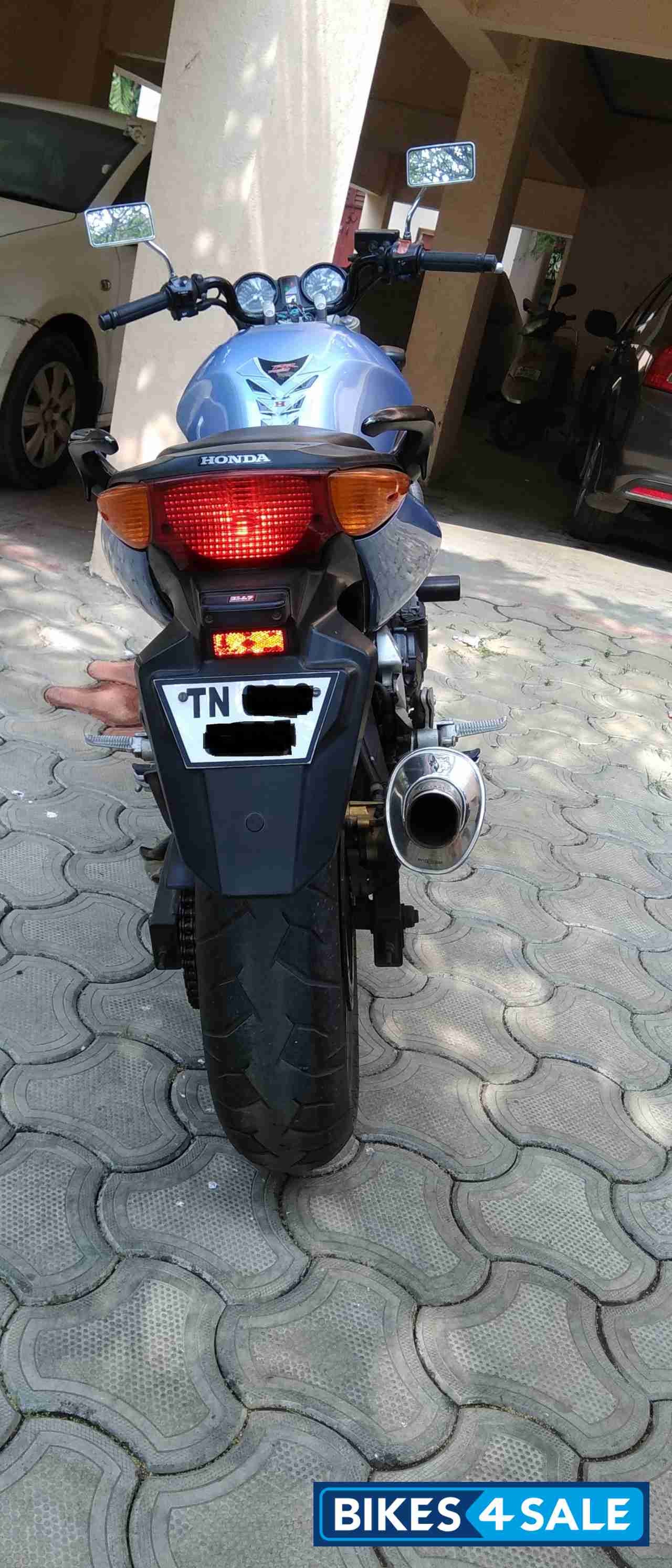 Sky Blue Honda CB600F Sky Blue Honda CB600F