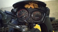 Yellow Honda CBF Stunner