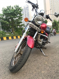 Red Wine Bajaj Avenger 220 DTS-i