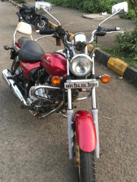 Red Wine Bajaj Avenger 220 DTS-i